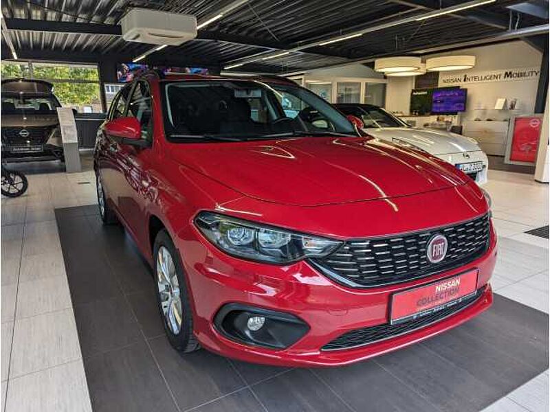 Fiat Tipo 1.4 Kombi, Easy, 1.Hand, PDC, SHZ, Klima