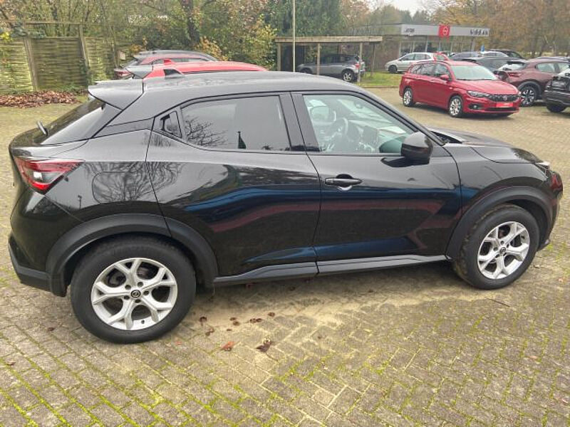 Nissan Juke 1.0 DIG-T, DCT, *N-Connecta*